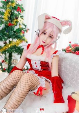 女裸模五月综合婷婷五月综合婷婷_超清电影完整版在线观看