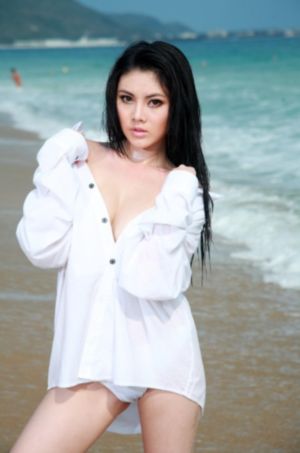 黄色网站大全美女999视频_BD电影免费在线