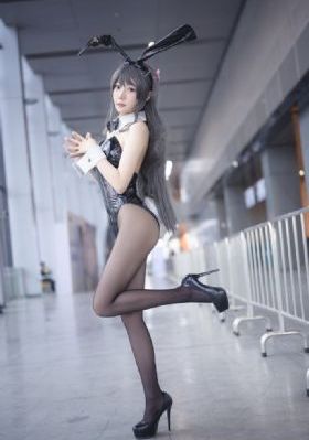 日本黑丝袜足交电影_高清无删减在线观看